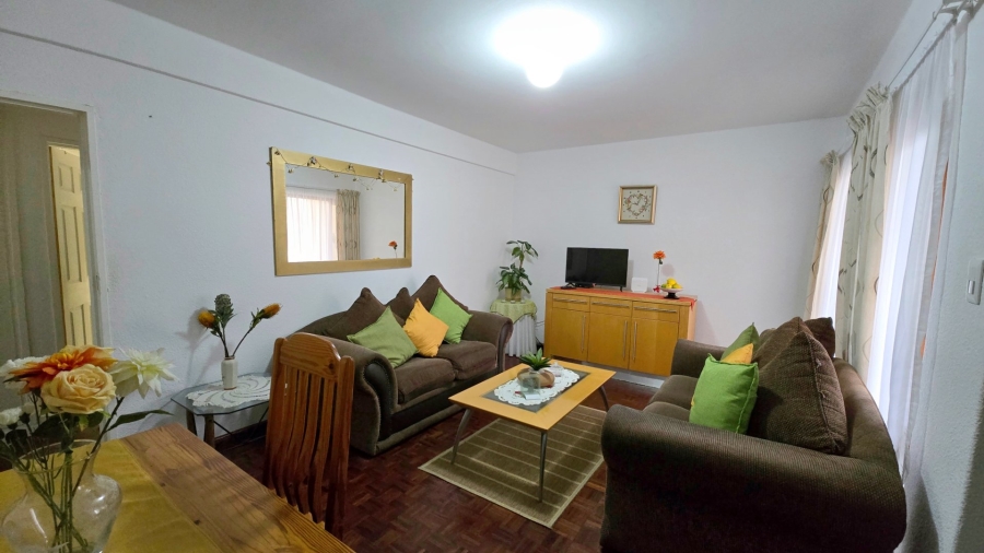 2 Bedroom Property for Sale in Southfield Western Cape